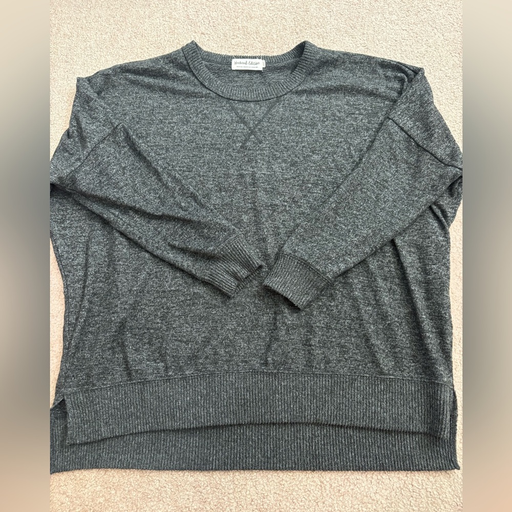 Casual Gray Knit Sweatshirt